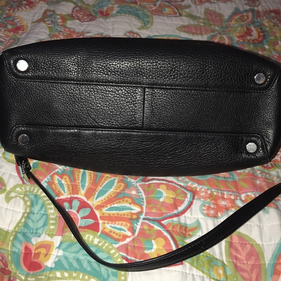 Micheal Kors handbag - Picture 4 of 12